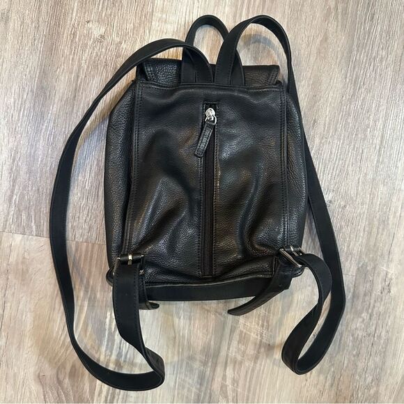 GUESS Back Pack Vintage Mini Leather Zip Pocket Black Travel Festival Y2K - Picture 4 of 11